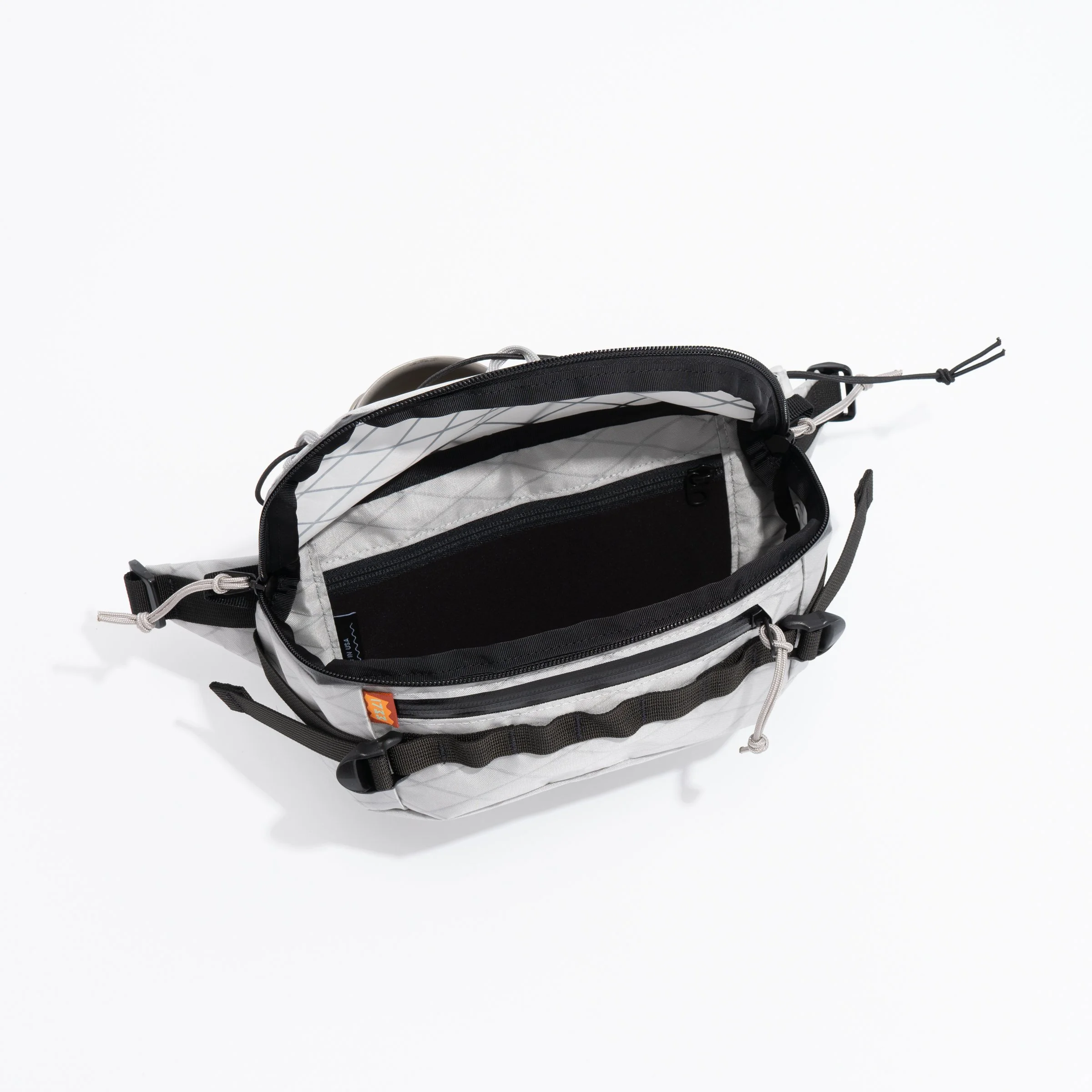 Side Pack 3.5L - VX21OE - 2 Colors — 1733